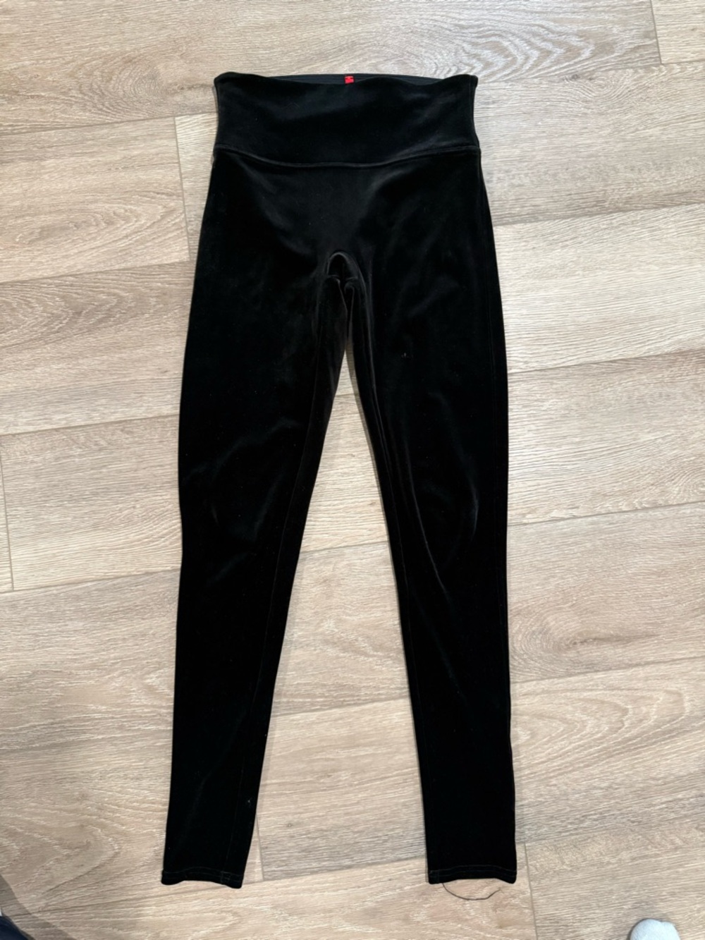 Spanx High Waisted Velvet Leggings - Picture 3 of 6